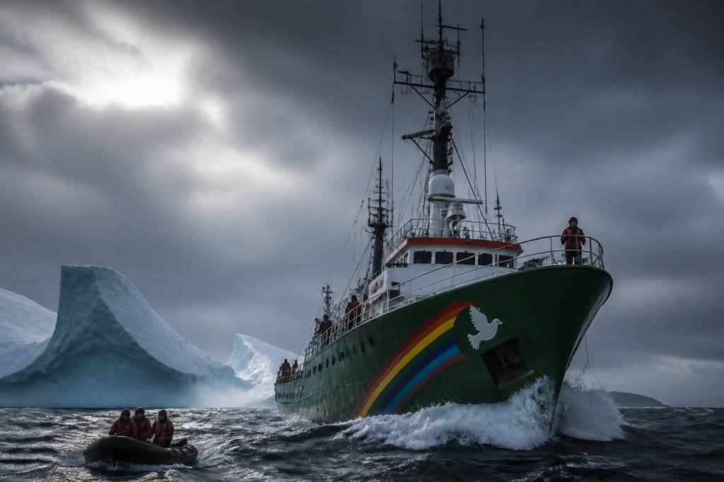 Bateaux Greenpeace : pourquoi ils incarnent la lutte pour l’océan